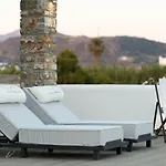 Willa Isalos With Private Pool