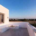 Willa Isalos With Private Pool *