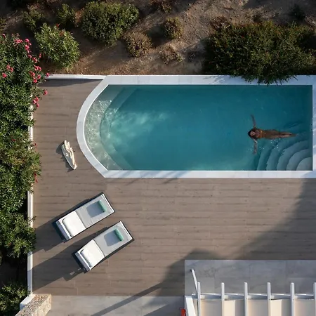 Willa Isalos With Private Pool *