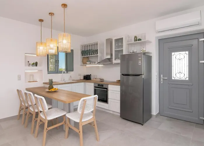 Βίλα Isalos With Private Pool *