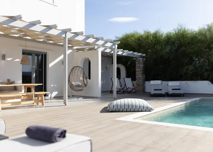 Βίλα Isalos With Private Pool