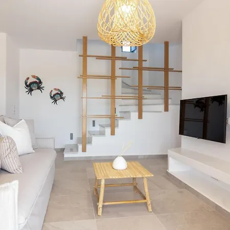 Villa Isalos With Private Pool Naxos City