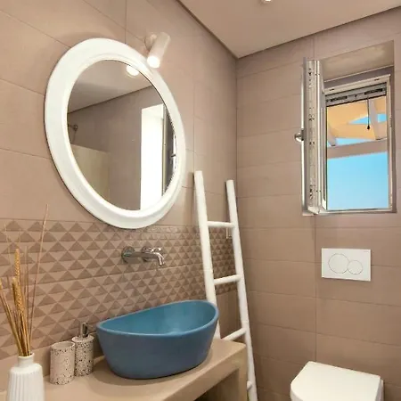 Villa Isalos With Private Pool *