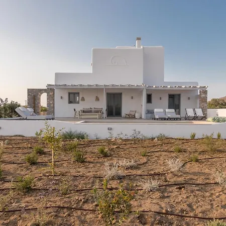 Isalos With Private Pool *