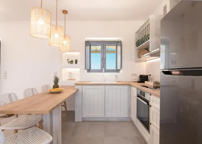 Isalos With Private Pool * Naxos City